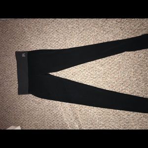 VS yoga pants